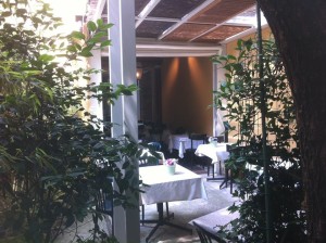 Be Bop Milano il giardino interno 