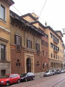 La Casa degli Atellani in corso Magenta 