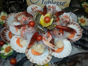 antipasto di pesce crudo 